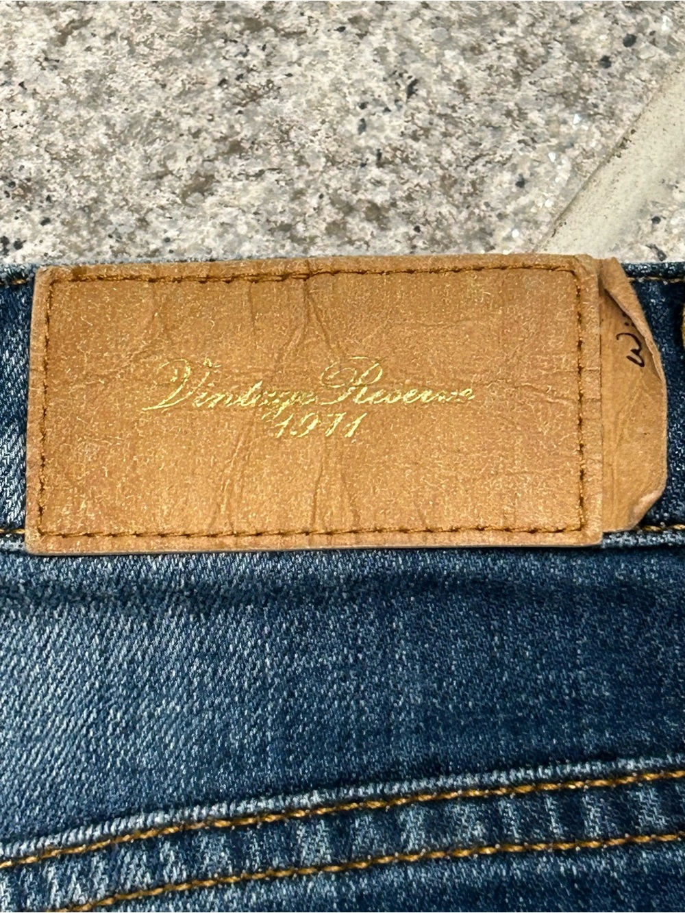 Joe's Jeans Blue Vintage Reserve 1971 Bermuda Shorts Size 30 EUC - Picture 4 of 5